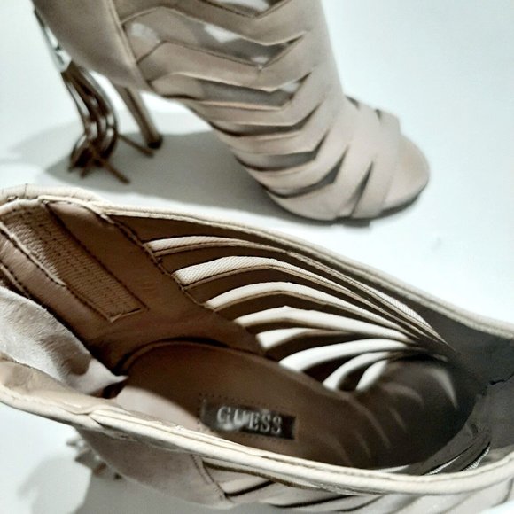 Guess Beige Pink Caged Mesh Lace Stiletto High Heel Booties SZ 6M - Picture 4 of 5